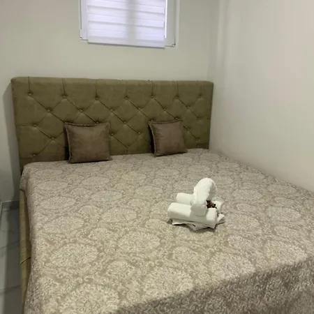 App 4 Adan Apartment *