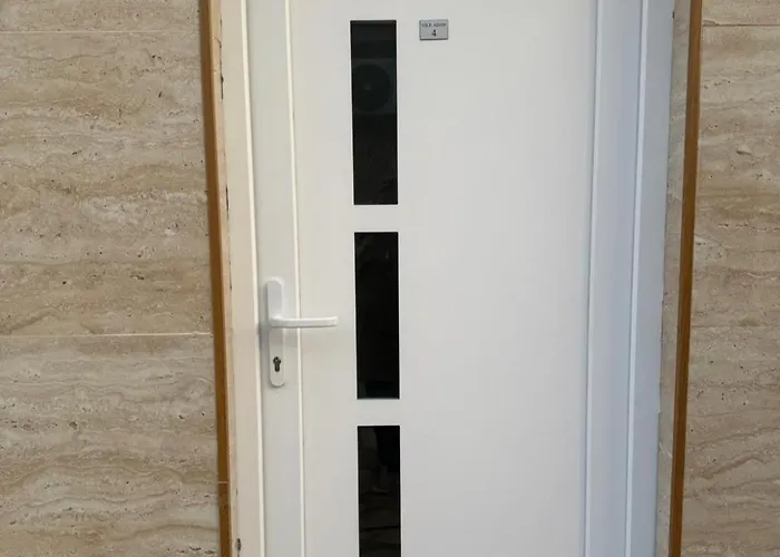 App 4 Adan * Smrdelje